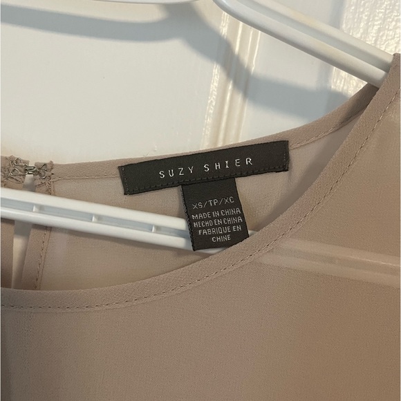 Suzy Shier Lace Dress (Size XS) - Picture 2 of 5